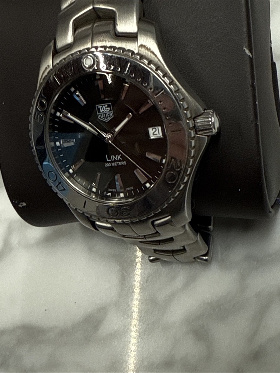 TAG Heuer クロノグラフ ブラック タグ・ホイヤー®公式ウェブサイト - 全てのタキメーター付き