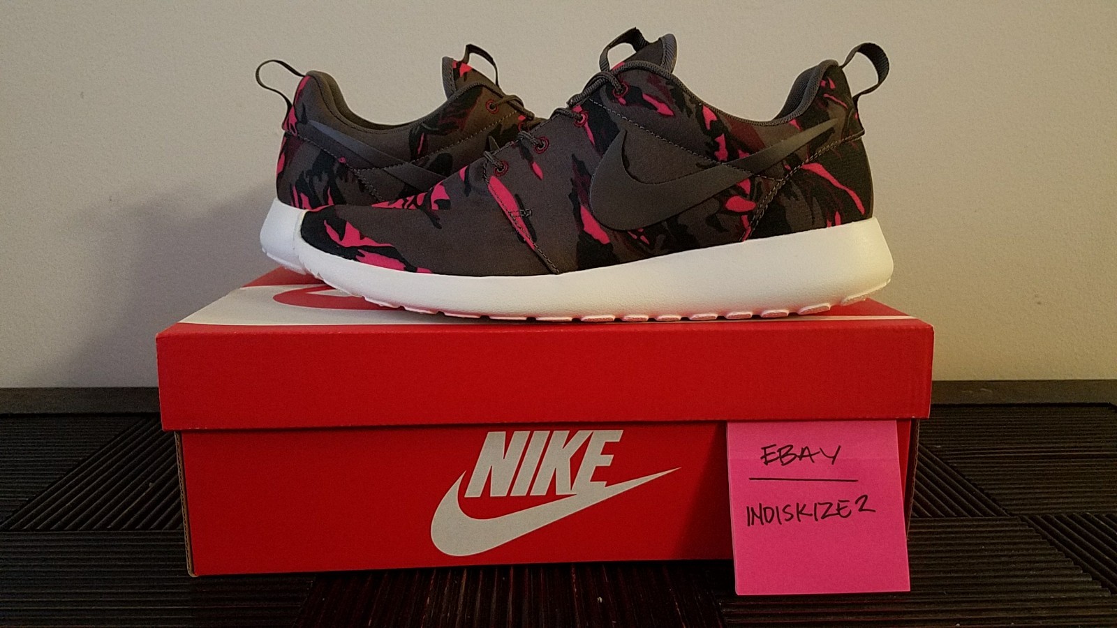 Nike Roshe Run GPX Size 9 Sail Petra Brown Sail 9 Team Red Pink Tiger Camo Pack 03691f Nike Roshe Run GPX Size 9 Sail Petra Brown Sail 9 Team Red Pink Tiger Camo Pack 03691f