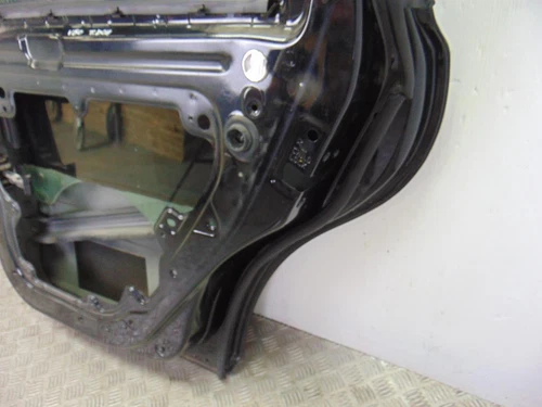 Portiera Posteriore Destra per VOLVO V50 FAMILIAR D4 Kinetic 2011 197391 - Imagen 3 de 10