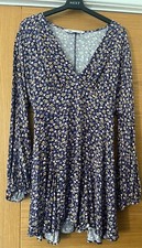 ZARA FLORAL Dress-Pretty -Size S -VGC-Viscose -Non iron