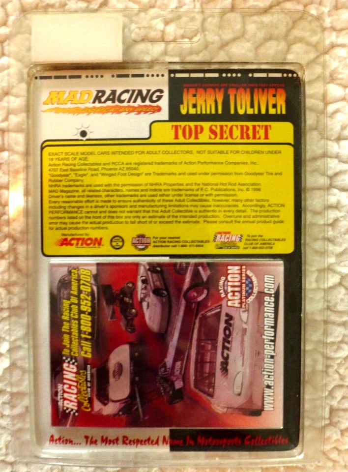 1/64 Action Jerry Toliver MAD Magazine Spy vs. Spy 1998 Funny Car NHRA 1/7056 - Imagem 4 de 4