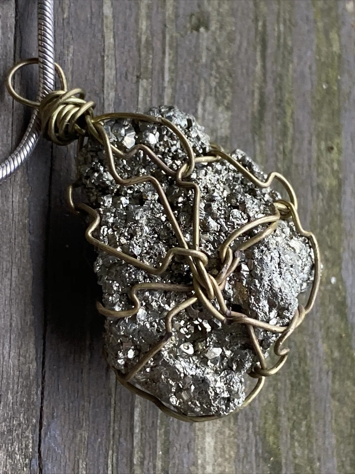 Talismán Pirita Racimo En Alambre Latón Colgante Amuleto Plata Esterlina Collar A1 Foto 4 de 4