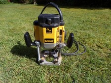 Dewalt DW625E 1/2" Router 240v Electric Variable Speed Type 5