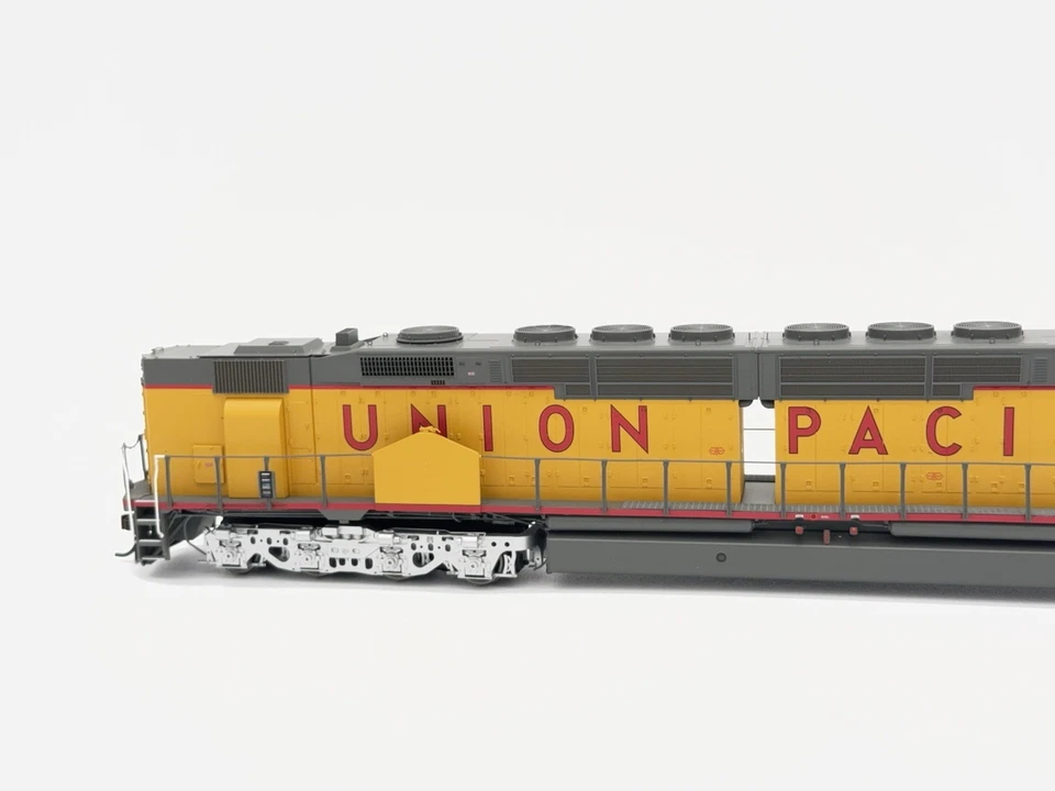 Athearn Genesis - HO - UP - EMD DDA40X #6946 - DCC/Sound - Train #G69558 - Image 4 of 4