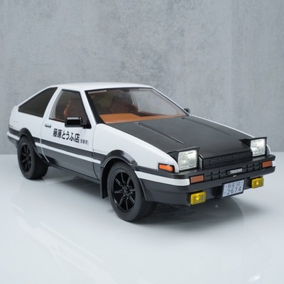 Toyota Sprinter Trueno AE86 - Maßstab 1:18 Diecast Modellauto Initial D JDM