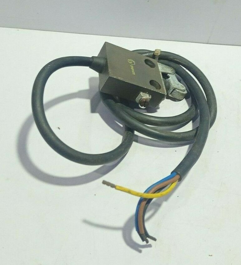 Picture 4 of 5