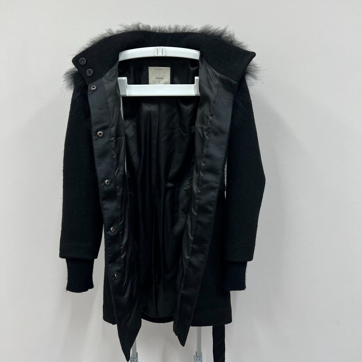 PINKO TAG Ladies Wool Blend Coat Jacket Fur Detail Size US 4 PINKO TAG Ladies Wool Blend Coat Jacket Fur Detail Size US 4