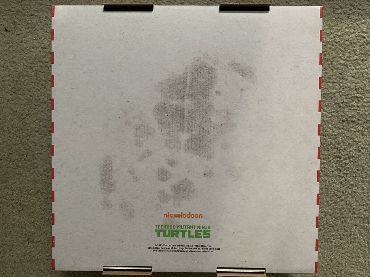 SDCC 2023 NECA Teenage Mutant Ninja Turtles 2 Roy's Pizza SDCC 2023 NECA Teenage Mutant Ninja Turtles 2 Roy's Pizza