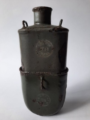 WW-1 Austria-Hungary 1916 - Steel Enameled Flask with Cup