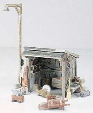 HO Scenic Detail Kit- Tool Shed
