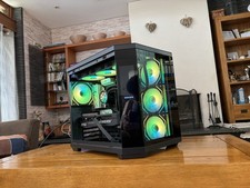Gaming Pc- Rtx 5080 16GB, Ryzen 9 9950X3D, 32GB DDR5, 2TB M.2 SSD