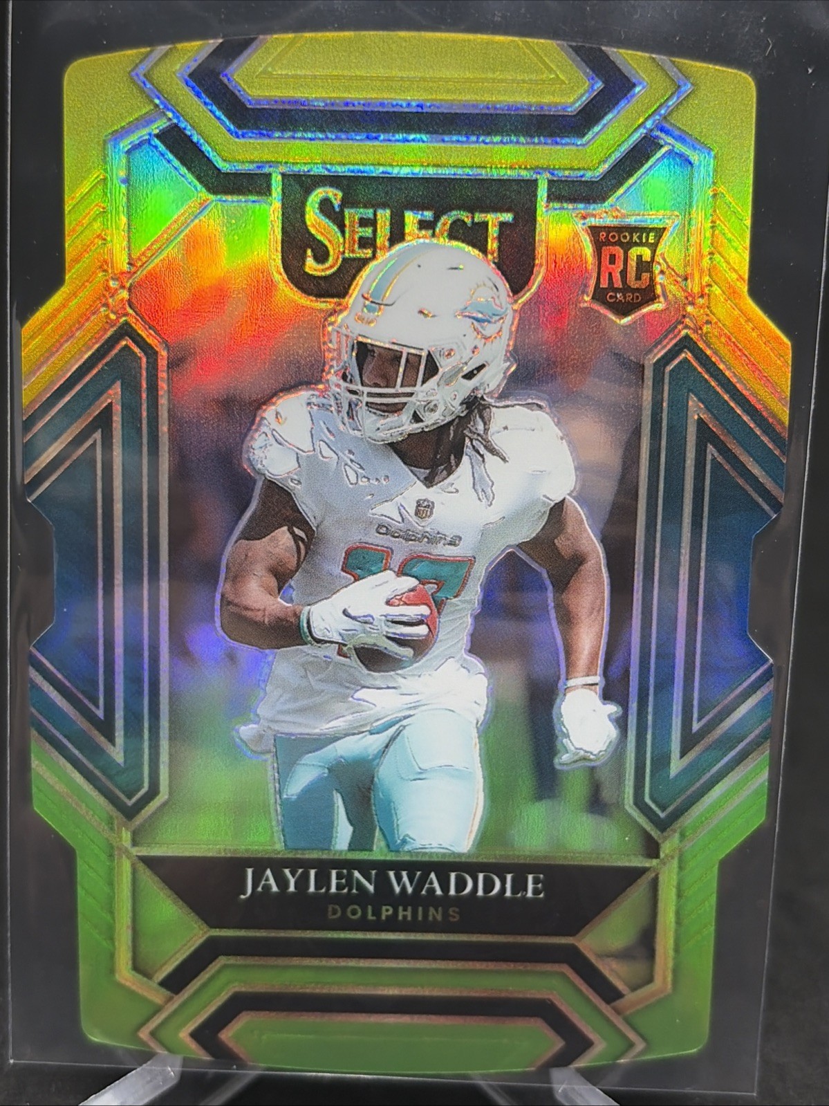 2021 Panini Select - Club Level Jaylen Waddle #248 Green & Yellow Prizm Die-Cut