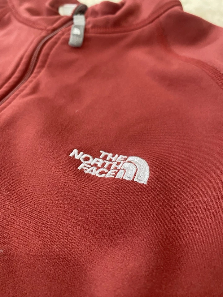 Chaqueta pulóver roja con cremallera 1/2 para mujer The North Face talla Lg Flight Series Foto 3 de 4