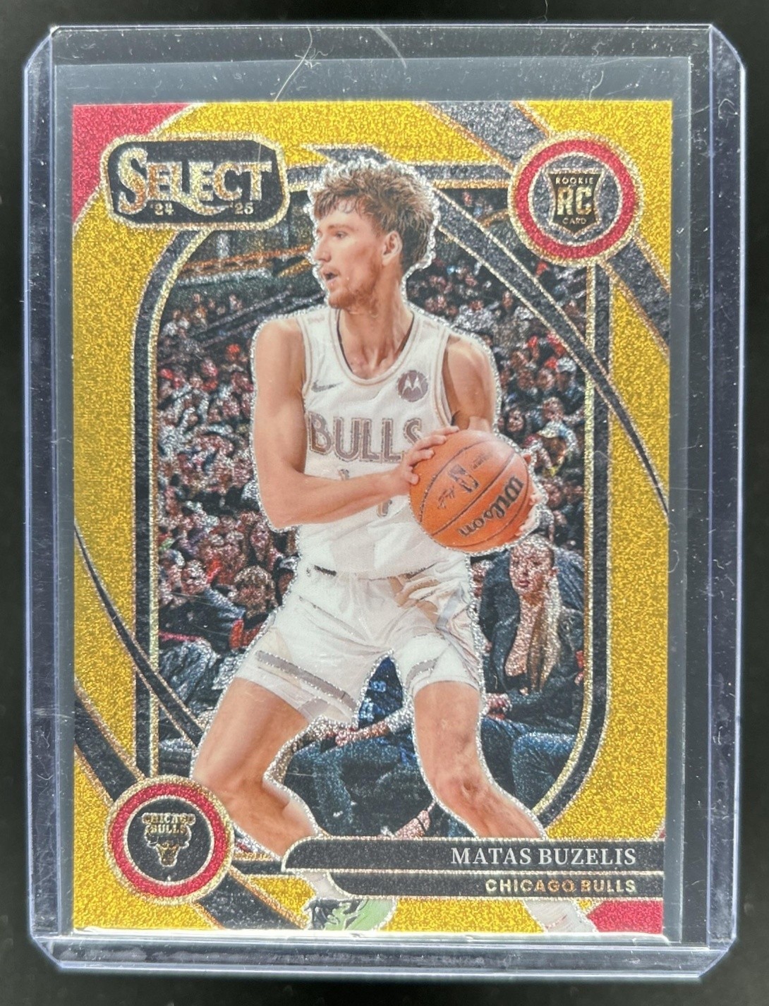 2024-25 Select Matas Buzelis Courtside RC Gold Glitter Prizm #277 Bulls