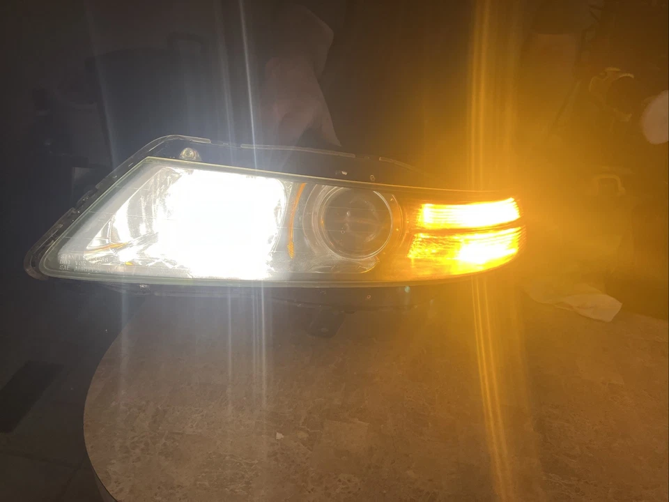 2007-2008 Acura TL Xenon HID LH Driver Headlight OEM 33151-SEP-A22 w/ Ballast - Image 4 of 4