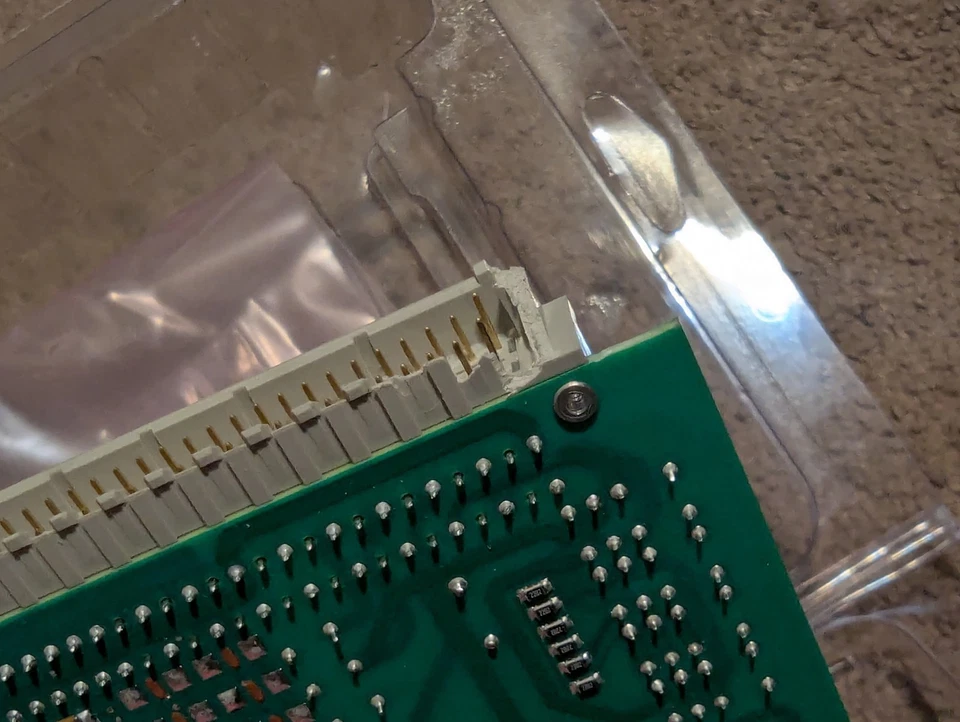 Amplificador de zona de alarma contra incendios Siemens ZAC-40 - 500035400 LIGERAMENTE DAÑADO.  Foto 4 de 4