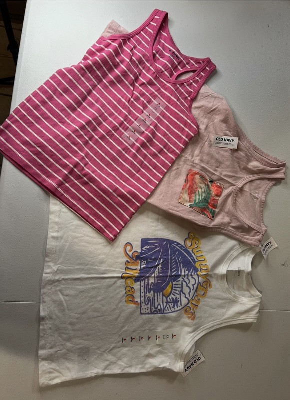 New With Tags Old Navy Girls  Lot of 3 Tank Tops L(10-12)