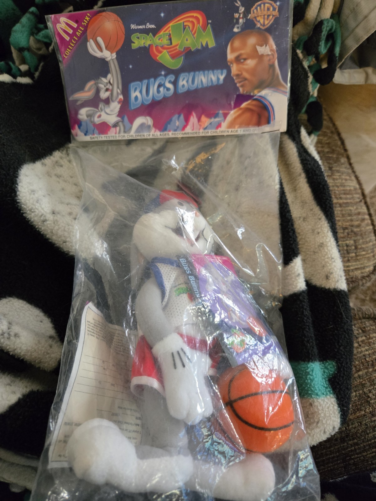 1996 Space Jam Bugs Bunny Warner Bros McDonalds Plush Looney Tunes Collectible Toy