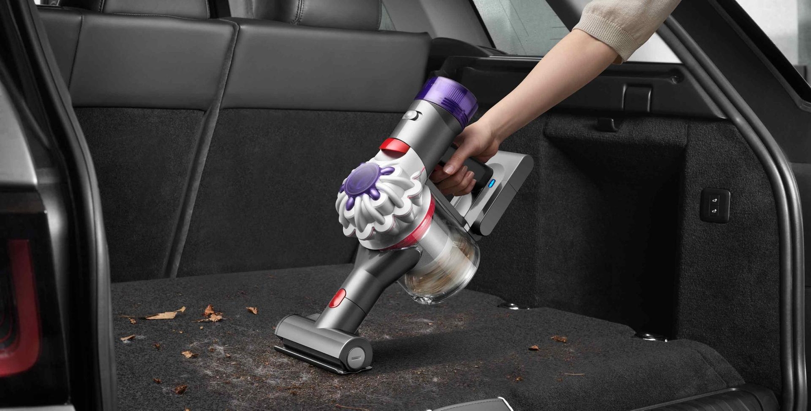 Dyson V8™ Absolute stick vacuum cleaner (Silver/Yellow) - Picture 6 of 8