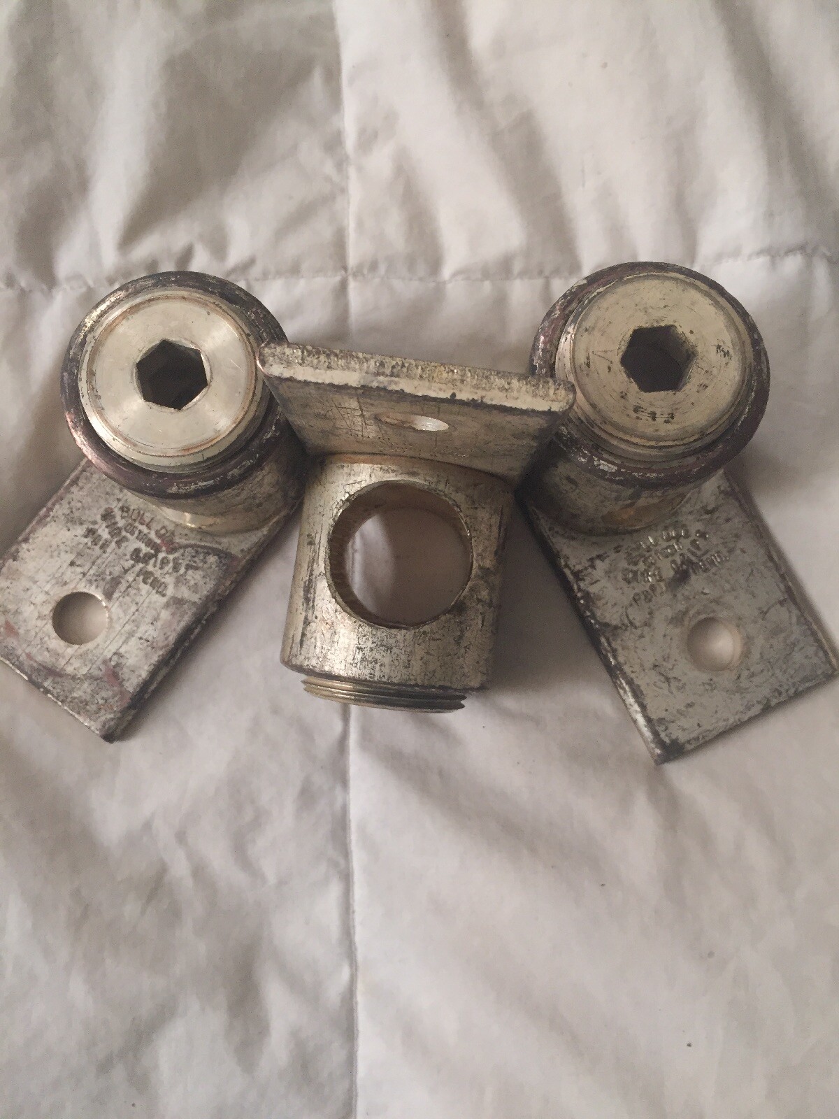 BULLDOG WIRE GRIPS DETROIT MECHANICAL LUG 1000 MCM KCM HEAVY DUTY 500