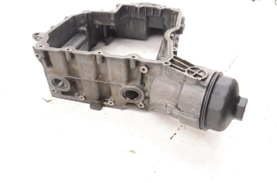 20102016 PORSCHE PANAMERA 970 4.8L NON TURBO UPPER ENGINE OIL PAN