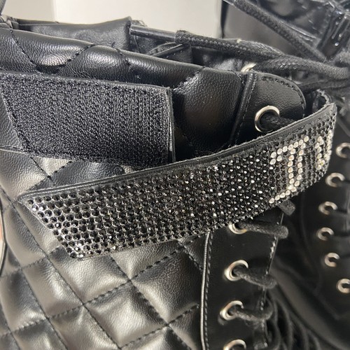 Neu mit Etikett Juicy Couture gesteppte schwarze Kampfstiefel neu ohne Karton Glitzer Strass Motorrad Schnürung 8 - Bild 11 von 11