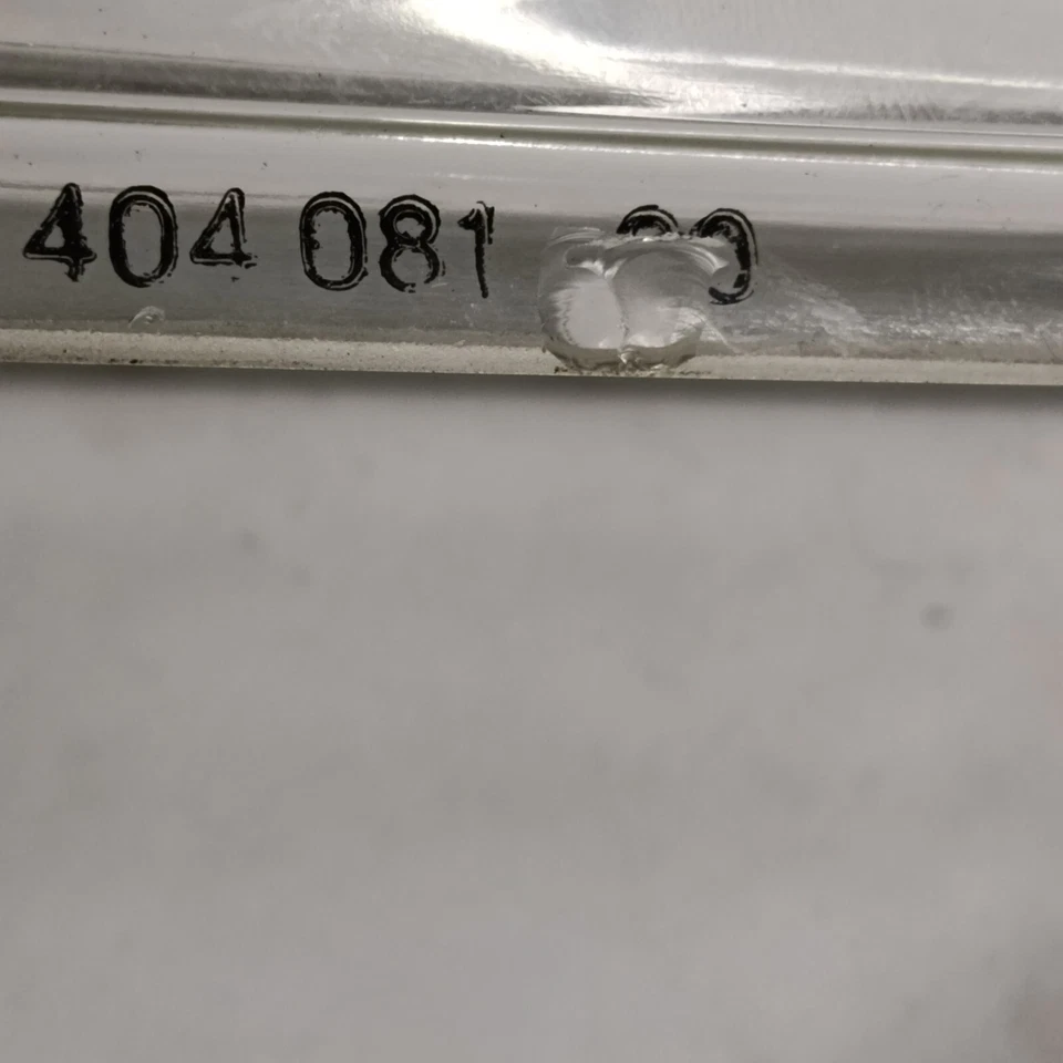 Hella 9EL 404 081 Aircraft Wing Light Cover W/ 1x Unknown New Avionic Spare Part - Image 3 of 4