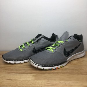 nike dots shoes
