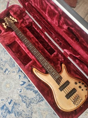 Ibanez Soundgear Sr1405E 5 String Bass W/case