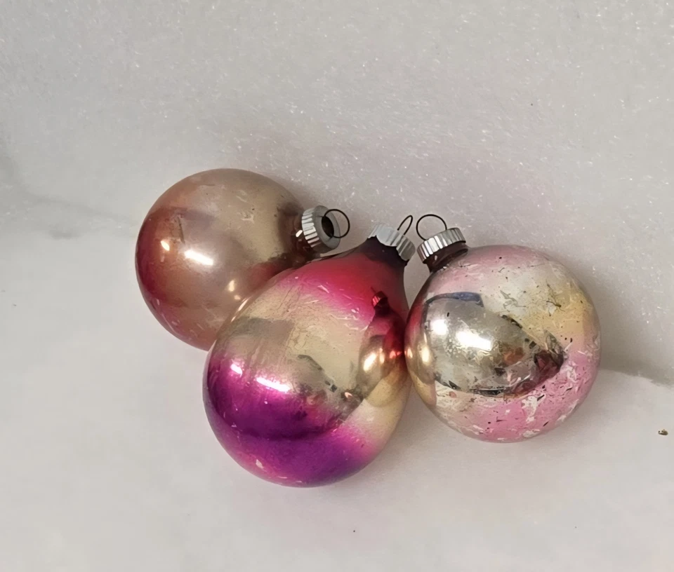 3 Vintage Shiny Brite Ombre Teardrop Egg Ball Glass Christmas Tree Ornaments - Image 3 of 4
