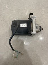 Sierra de mesa con motor RM872 de Tradesman BTS10BW