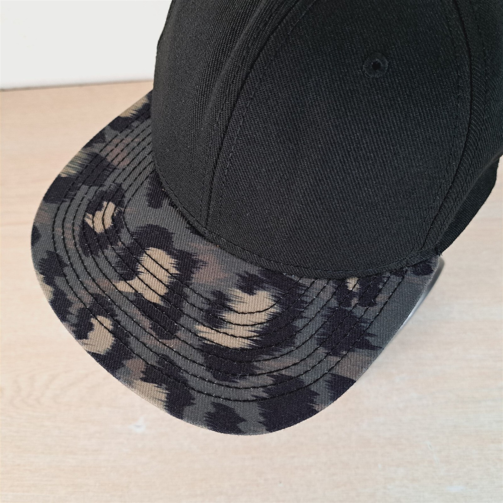 NO BOUNDARIES LEOPARD PRINT ADJUSTABLE SNAPBACK B… - image 9