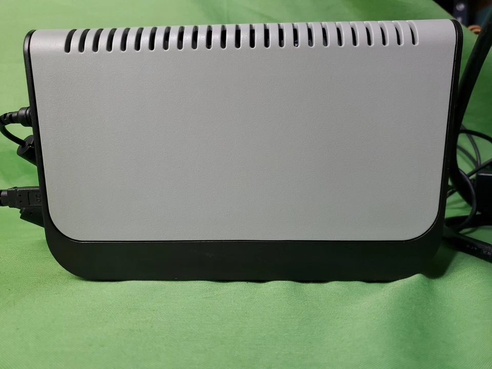 Seagate 160GB External USB Hard Drive 9BD862-560 Retired Works Great ST300003U2 - Image 4 of 4