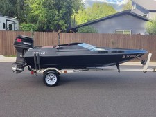 1993 Fantasy F-13 Mini-Offshore Speed Boat, 50HP Tohatsu, Shorelander Trailer