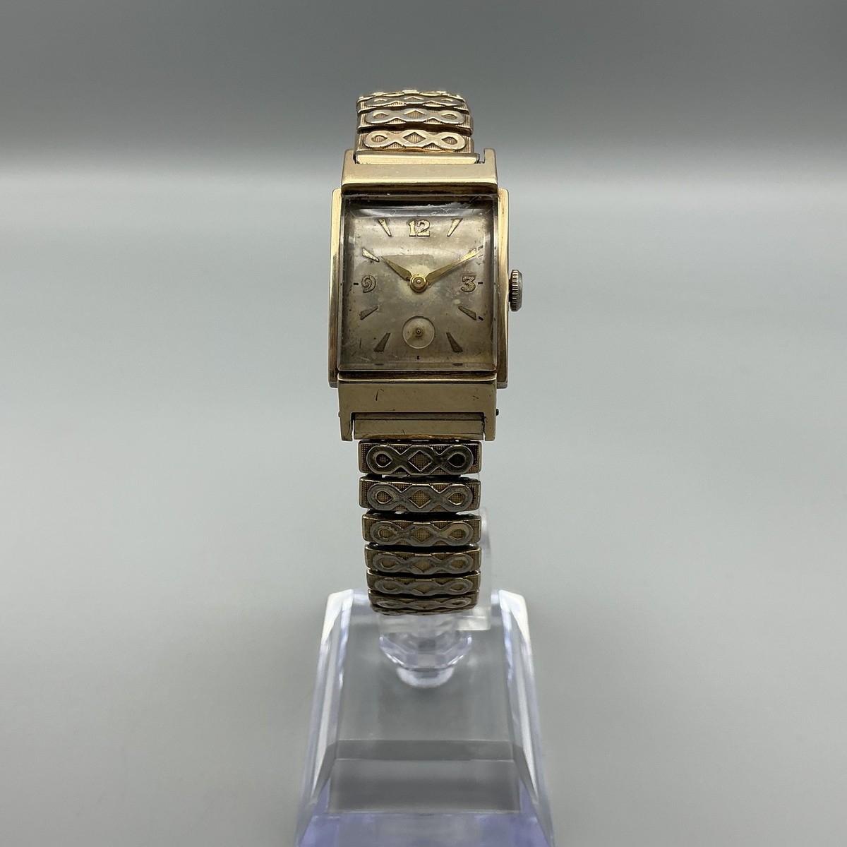Vintage Bulova Douglas Tank Mens Watch 21mm 10K Gold Filled Manual