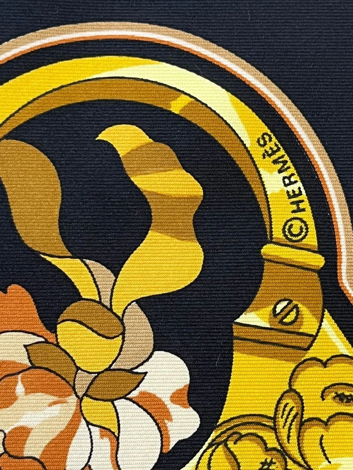 S4# Hermès copeaux Silk scarf black 35 inch made in France - Image 4 of 4