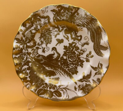 Royal Crown Derby 'Gold Aves' kannelierter Teller 21,5 cm