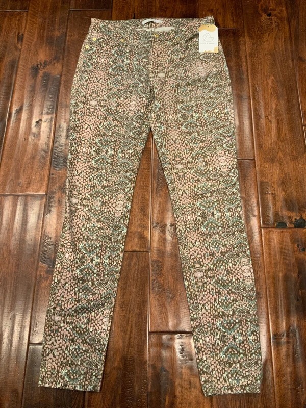 7 For All Mankind Pink Multicolor Snakeskin Skinny Jeans, Size 26