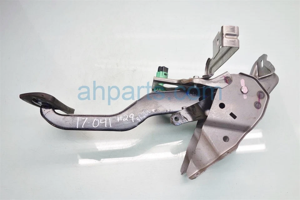 Pedal de freno Acura Mdx 2010-2013 46600-Stx-A82 Foto 2 de 4