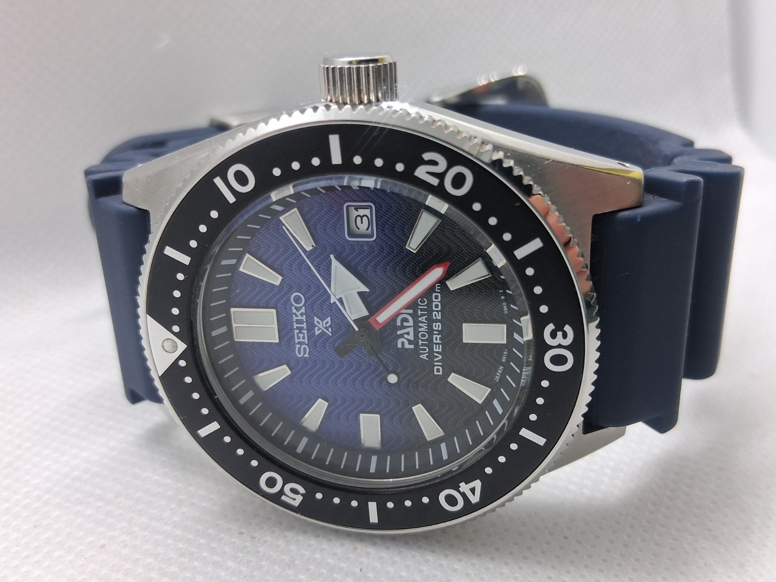 Seiko Prospex PADI Great White Shark SPB071 / 6R35-00W0 – SERIAL #0001/5500 image 6