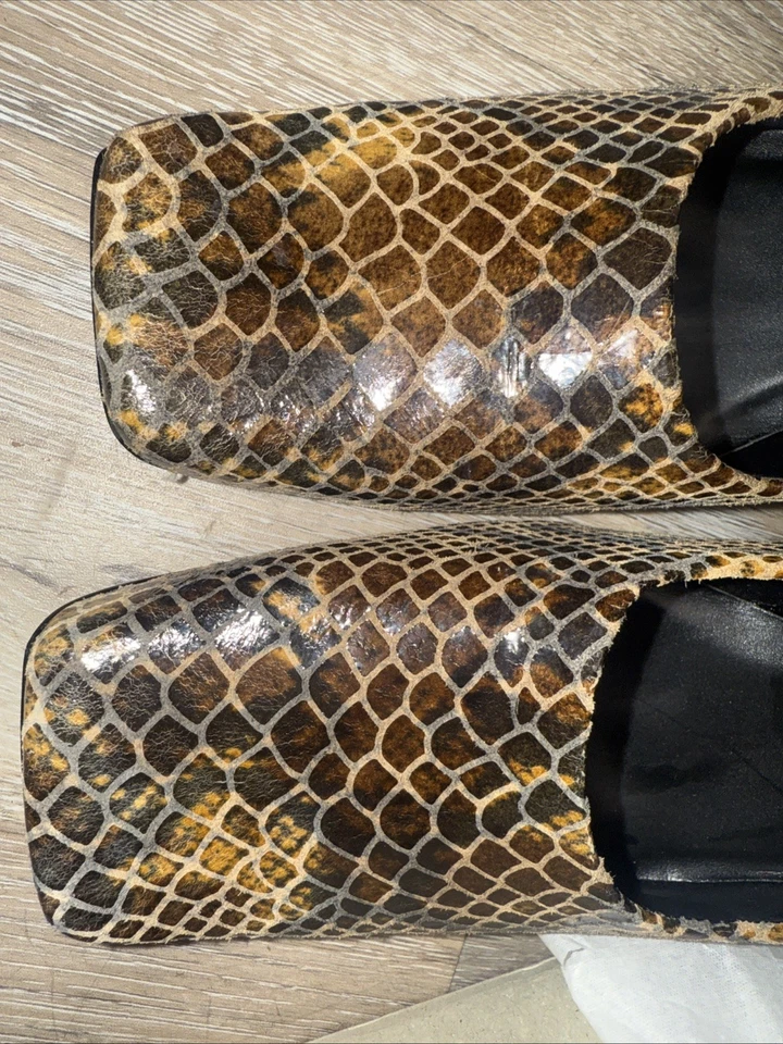 Me Too Tacón Cuadrado Tonos Marrón Talla 9.0M Cuero Sin Cordones Puntera Cuadrada con Caja Foto 2 de 4