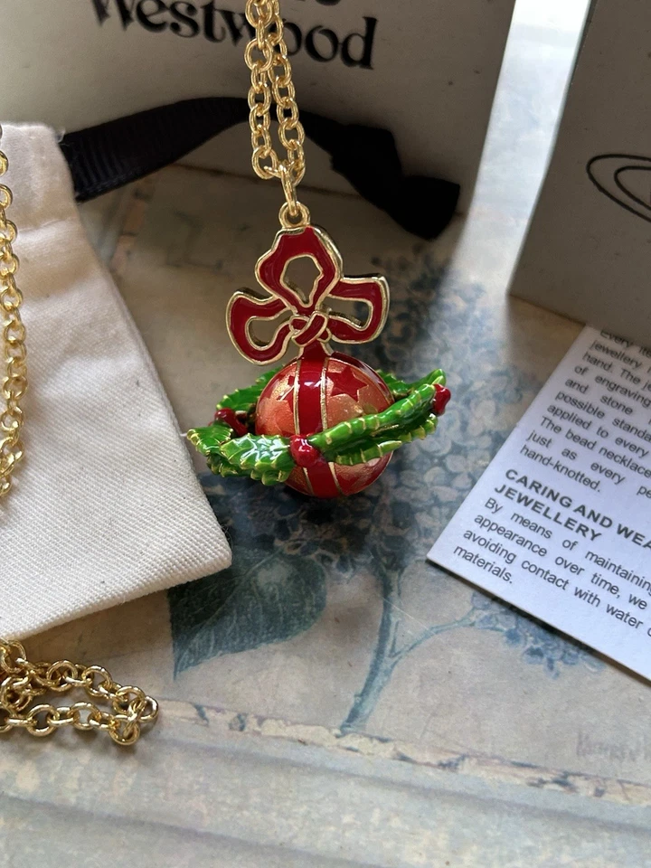 Vivienne Westwood Limited Edition Christmas Orb necklace - Image 3 of 4