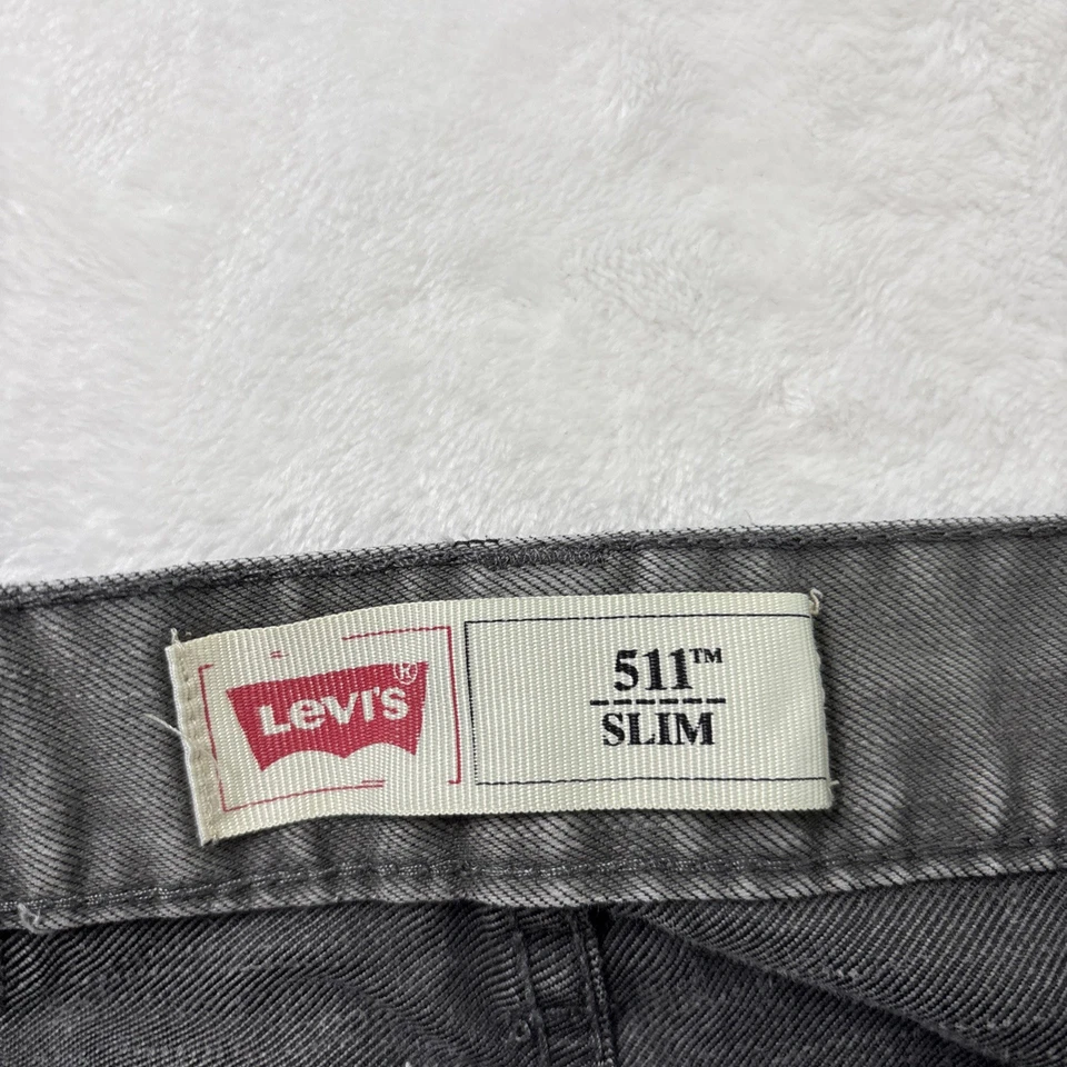 Pantalones de mezclilla negros ajustados Levis 511 W26 L26 juveniles talla 12 mezcla de algodón regular Foto 2 de 4