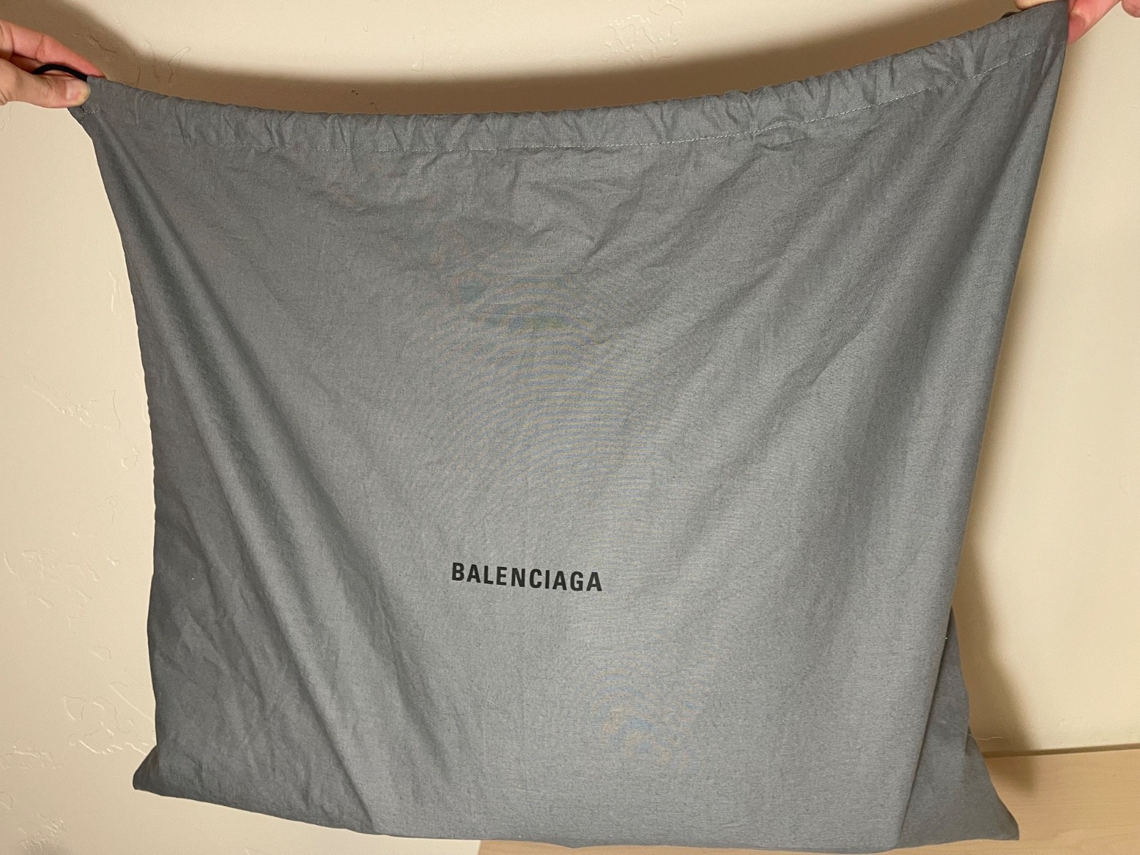 medium balenciaga navy cabas — image 9