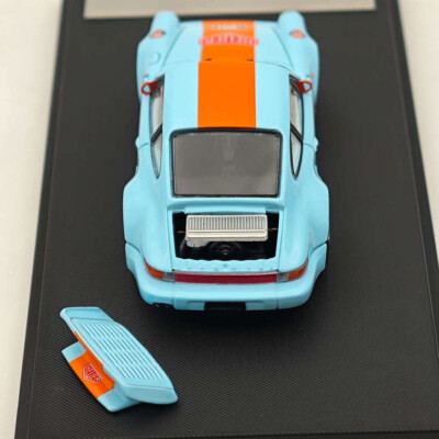 Porsche 930 Blackbird in Gulf Livery 1:64 Diecast by Master – Big Boy Toys