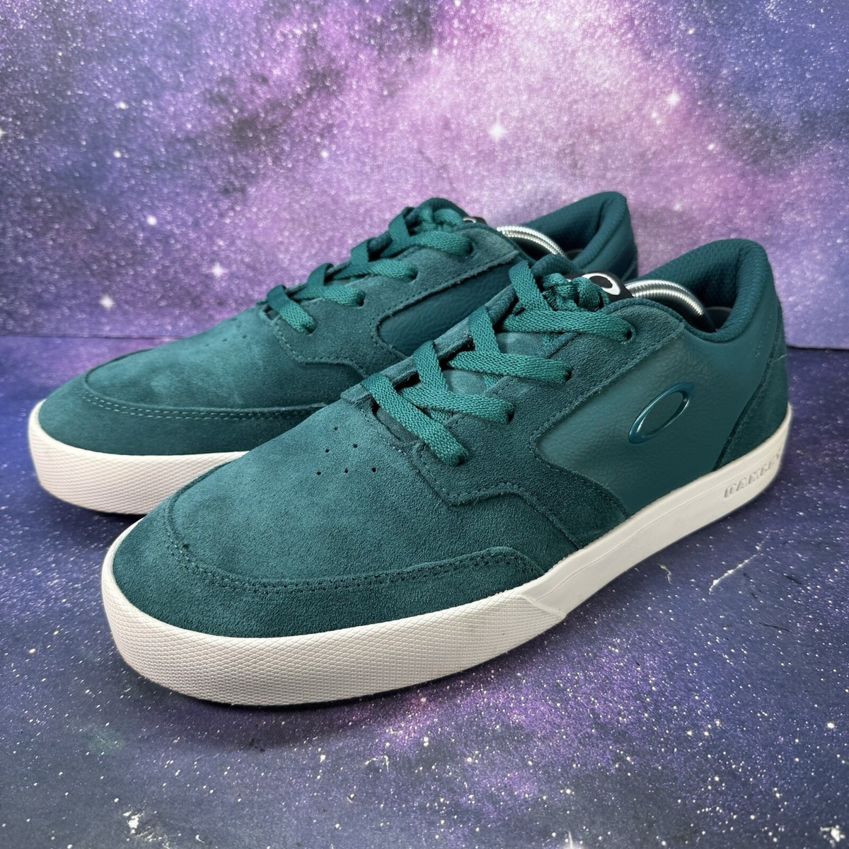 Oakley Men\'s Retro Suede Lighthouse Blue Casual Shoes Sneakers 13550-9PE Size 13 Amazon.com | Oakley Mens Banks Low Canvas Sneaker, Abyss, 4  main image 4