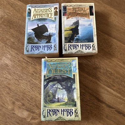 Robin Hobb Farseer Trilogy Set 3 Book Assassin s Apprentice Fantasy Paperback 