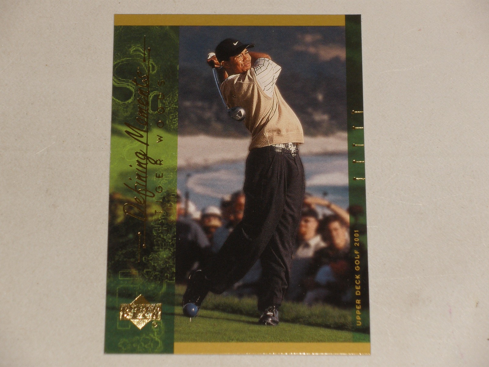 2001 Upper Deck Defining Moments #124 Tiger Woods Rookie RC