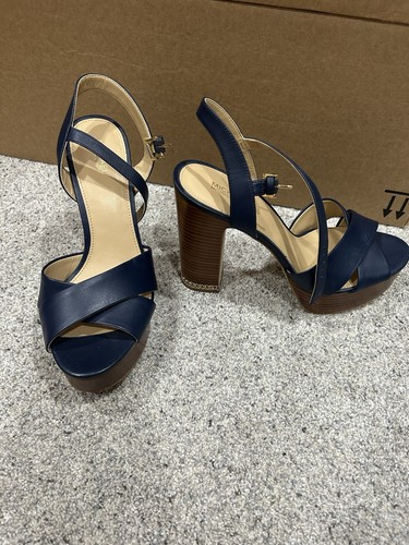 Brand New! Michael Kors Platform Sandals Brand New! Size 9 Only Worn To Try On