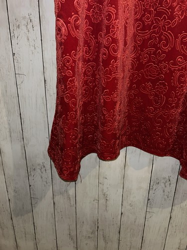 Ruby Rd 3X Red Velvet Burnout Top Shark bite Hem 3/4 Sleeve - Picture 4 of 5